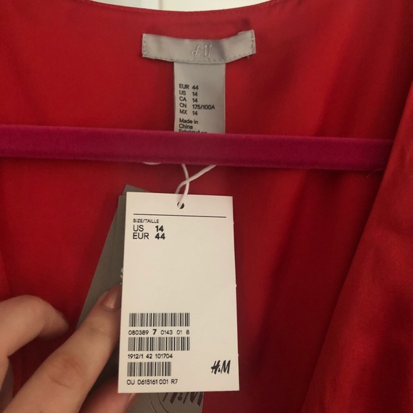 ❤️NWT H&M Red Silk Dress ❤️ - Picture 3 of 5